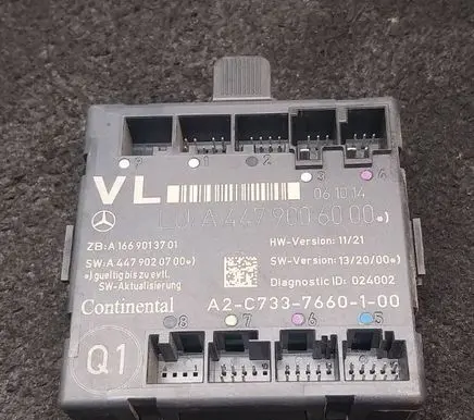 Mercedes-Benz Vito Viano W447 Door control unit/module A4479006000