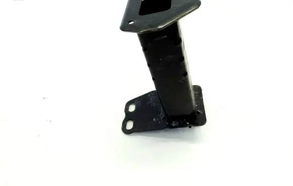 Toyota Yaris Cross Front bumper shock/impact absorber 