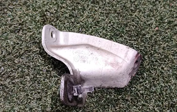 Renault Master III Other engine bay part 144433976R
