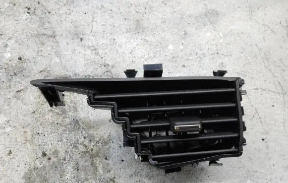 Opel Mokka B Dashboard side air vent grill/cover trim 9836277980