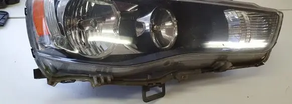 Mitsubishi Outlander Headlight/headlamp