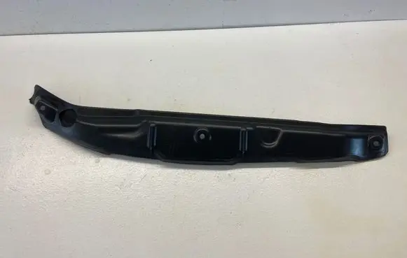 Audi A6 S6 C8 4K Fender end trim 4K0821112