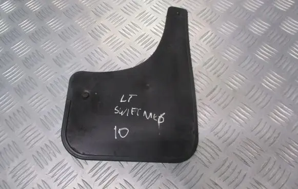 Suzuki Swift I Rear mudguard 