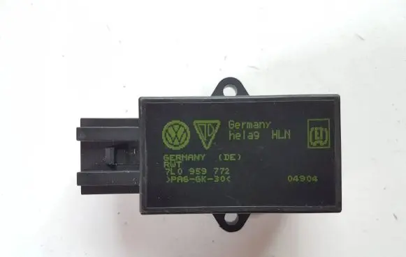 Porsche Cayenne (9PA) Seat heating relay 7L0959772