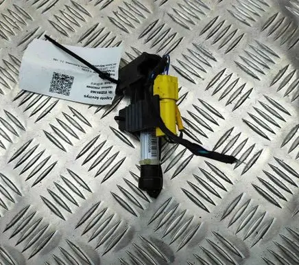 BMW 5 G30 G31 G38 Bonnet Pedestrian Airbag Actuator 7435797