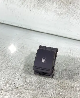 Volkswagen PASSAT B6 Fuel tank opening switch 1t0959833