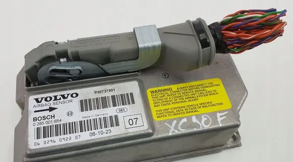 Volvo XC90 Airbag control unit/module P30737501