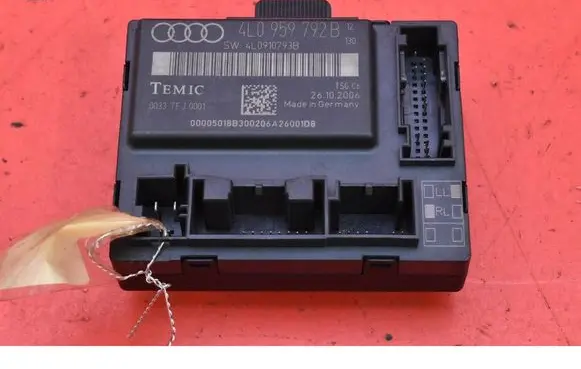 Audi Q7 4L Engine control unit/module ECU 4L0959792B