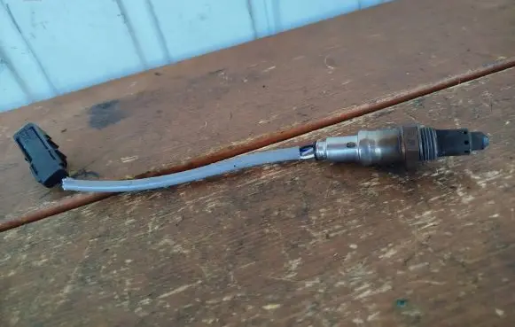 Peugeot 3008 II Lambda probe sensor 9831748480