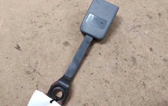 Citroen C5 Front seatbelt buckle 7671B402 2181094
