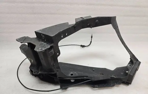 Mercedes-Benz S W222 Headlight/headlamp mounting bracket A2226220119