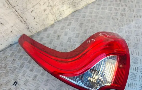 Rear/tail lights