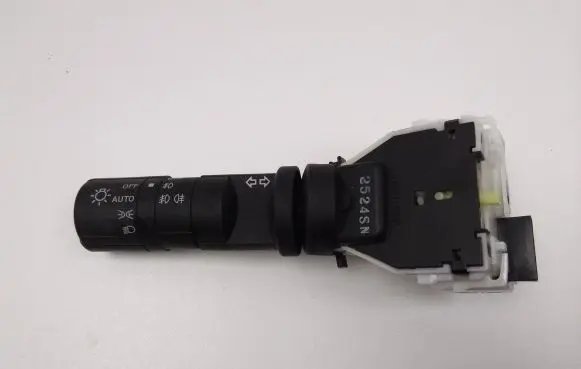 Nissan Qashqai Indicator stalk 2524SN