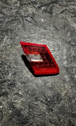 Mercedes-Benz E W212 Tailgate rear/tail lights A2128200764