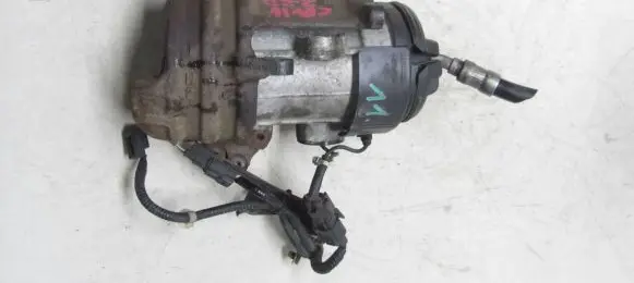 Honda CR-V Fuel filter housing 