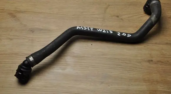Mercedes-Benz E W213 Engine coolant pipe/hose A2135014782