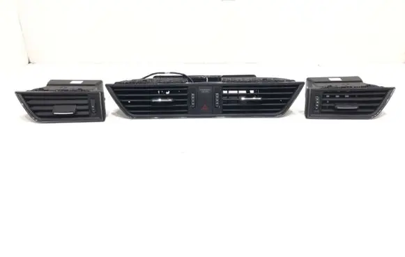 Skoda Superb B8 (3V) Dashboard side air vent grill/cover trim