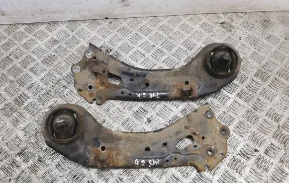 KIA Optima Rear upper control arm/wishbone