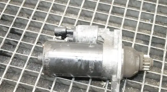 Seat Alhambra (Mk2) Starter motor 02M911024C