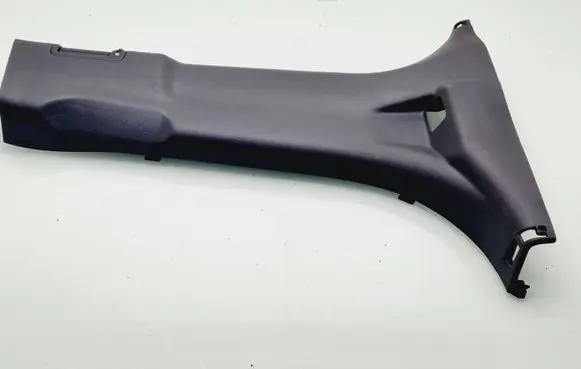 (B) pillar trim (bottom)