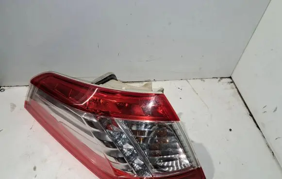 Peugeot 508 Rear/tail lights 9686779580