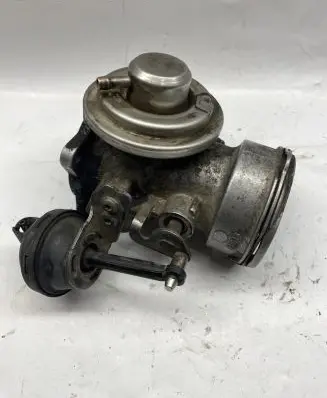 Seat Toledo III (5P) EGR valve 03G131501A