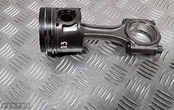 Ford Kuga I Piston with connecting rod 9677840380