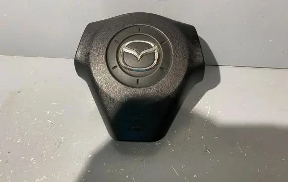 Mazda 3 I Steering wheel airbag