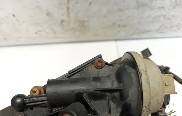 Ford Mondeo Mk III Valve vacuum 1s7g9l492ca 1s7g-9l492-ca