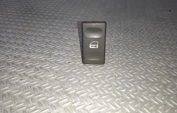 Central locking switch button