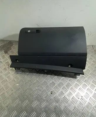 Volkswagen Touareg II Glove box 7P1857097AB