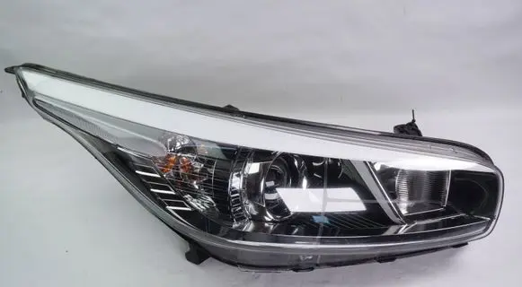 KIA Ceed Headlight/headlamp 92102A2010