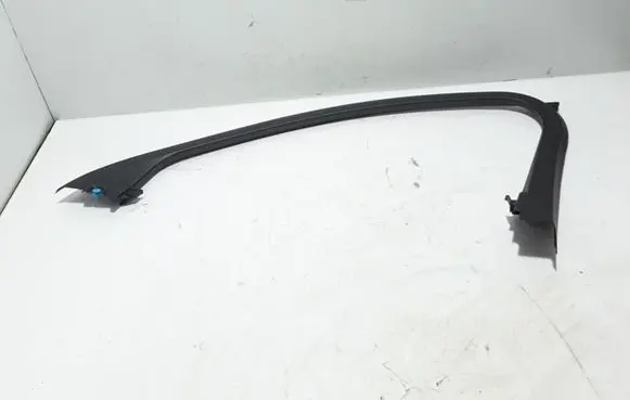 Volvo V60 Other front door trim element 30747470
