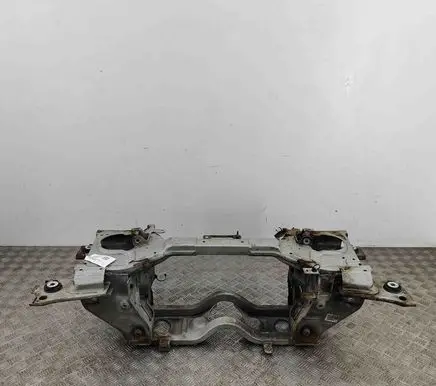 Peugeot 3008 II Rear subframe 9834682180