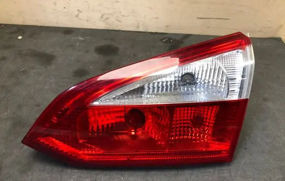 Ford Focus Tailgate rear/tail lights BM5113A602BC