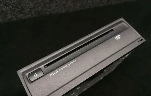 Audi A6 S6 C6 4F Navigation unit CD/DVD player 4E0919887M