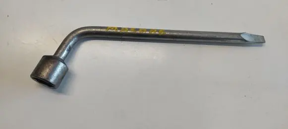Mazda 6 Wheel nut wrench 