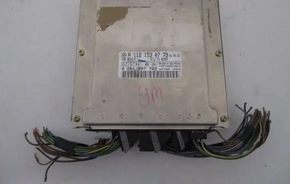 Mercedes-Benz E W211 Engine control unit/module A1121530779