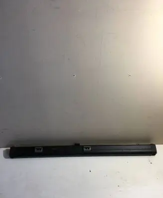 Volkswagen PASSAT B6 Parcel shelf load cover 