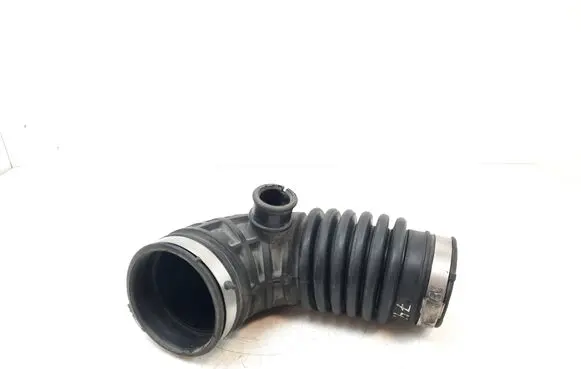 Nissan Navara D40 Air intake hose/pipe