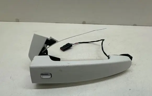Chevrolet Malibu Rear door exterior handle 630134002