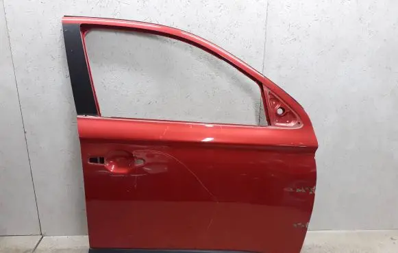 Mitsubishi Outlander Front door
