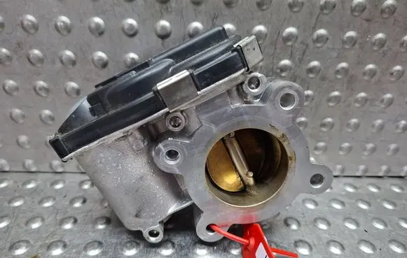 Opel Astra K Throttle body valve S27624737 13671379AA