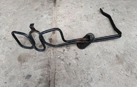 BMW 7 E32 Power steering radiator 32411136994 1136994