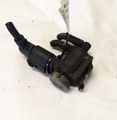 Audi A4 S4 B6 8E 8H Turbo solenoid valve 1J0906283C