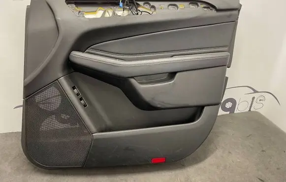 Mercedes-Benz GL X166 Front door card panel trim A1667270288 A1665409701