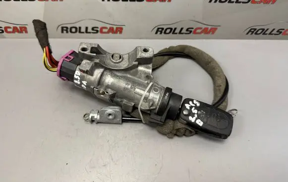 Audi A6 S6 C5 4B Ignition lock 4B0905851