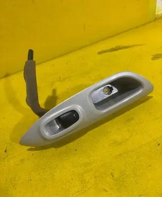 Nissan Juke I F15 Tailgate/trunk/boot open switch 
