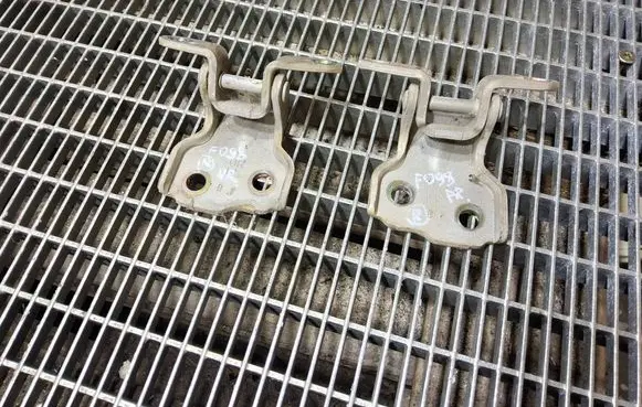 Suzuki Jimny Front door hinges set 