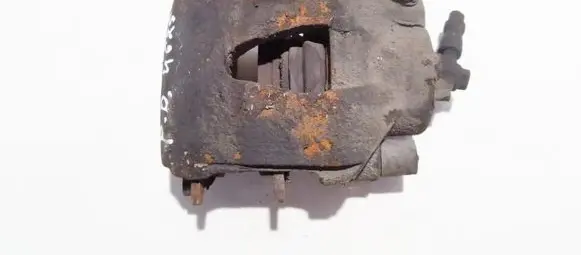 Volkswagen Golf IV Front brake caliper